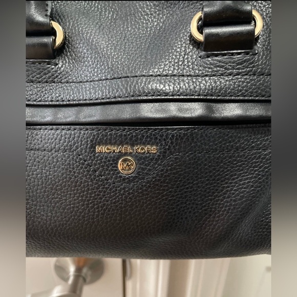 Michael Kors  Purse - Picture 3 of 13